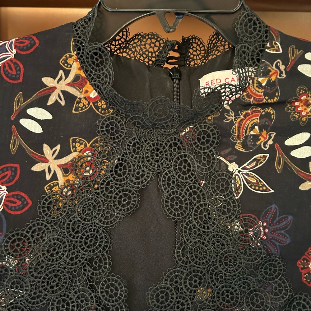Red Carter blouse - Picture 3 of 9